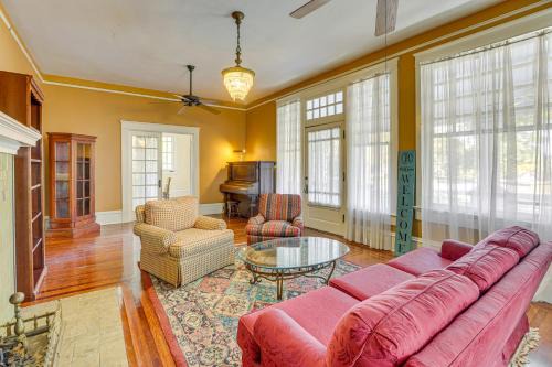 Meridian House | 1 Mi to Dtwn Meridian: Historic Home w/Porch!