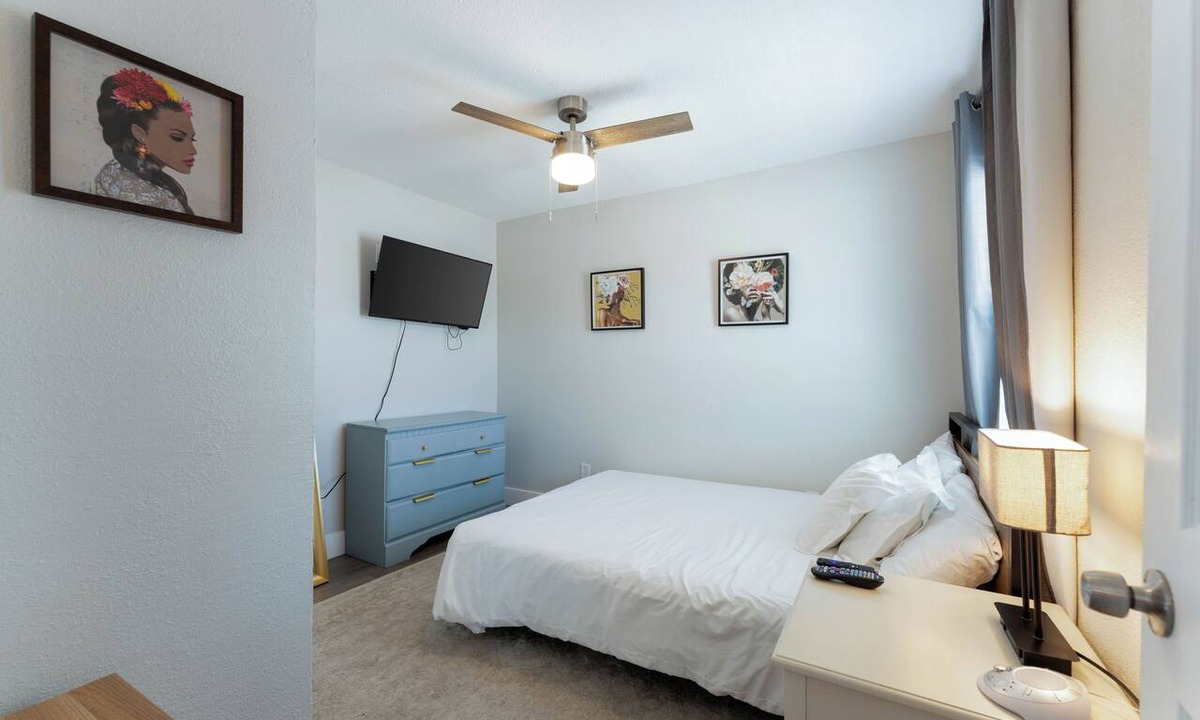 Central City Apartment | 2BDR+Extd Stay Discounts+Central+RemoteWork