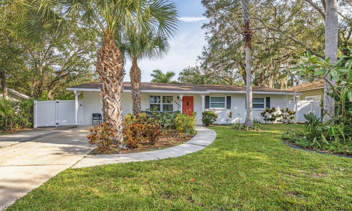 Arlington Park House | Arlington Park House Sarasota Tropical Oasis Sarasota cert of reg # VR25-00010