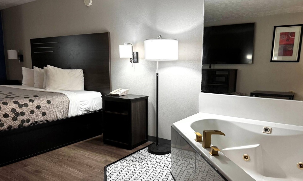 Pearl River Hotel | Baymont by Wyndham Philadelphia/Choctaw MS