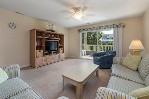 Heron Harbour Isle House | Bayside Haven
