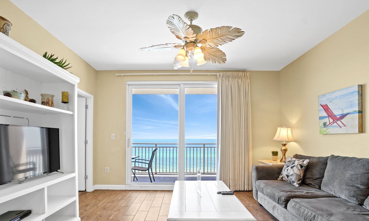 Miramar Beach Condo | Beachfront, Golf Round for Hubby Incl Daily, Pools, Waterpark, Lazy River
