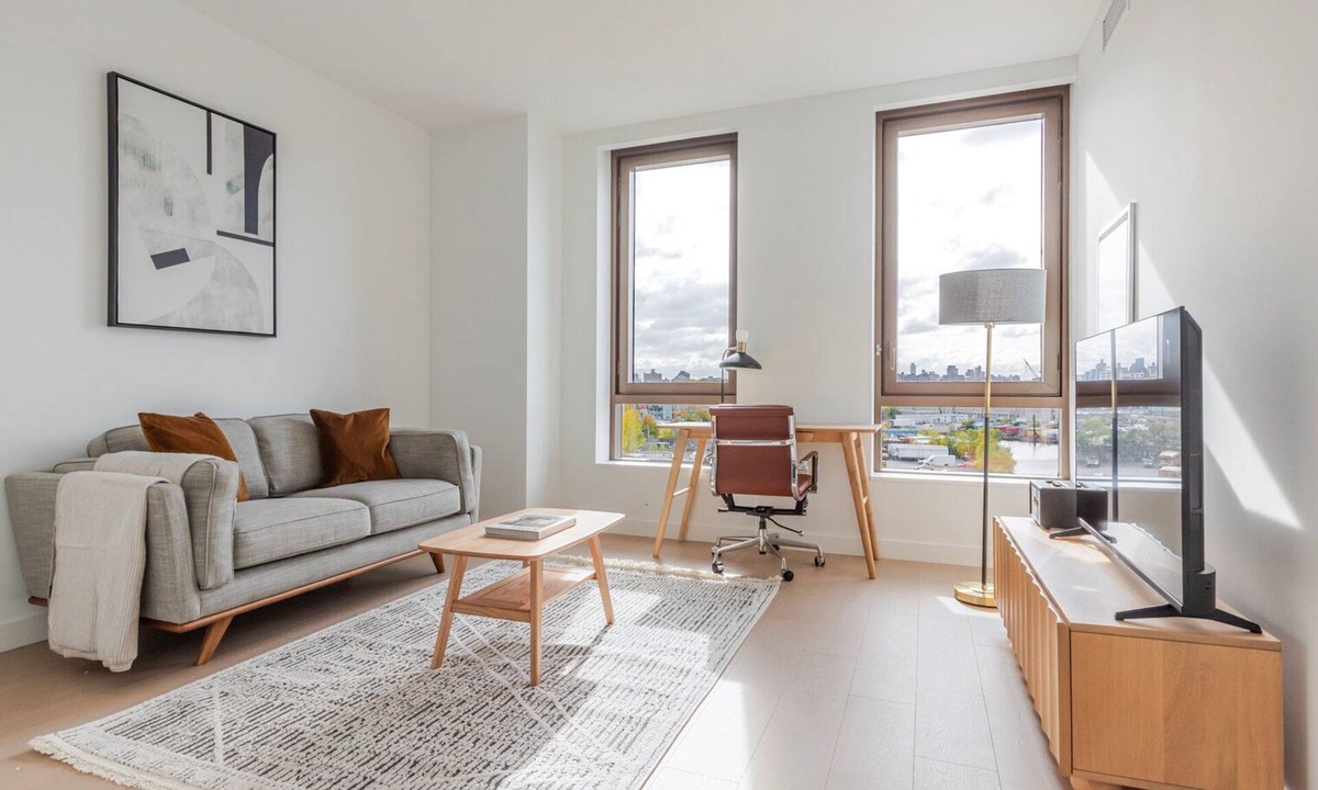 Williamsburg Apartment | Blueground | South Williamsburg, view, nr Brooklyn Bridge