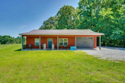 Grand Rivers House | Boater’s Base! 11 Mi to Kentucky & Barkley Lakes
