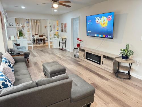East Memphis Villa | Brand new spacious and comfort 3-bedroom villa in east central