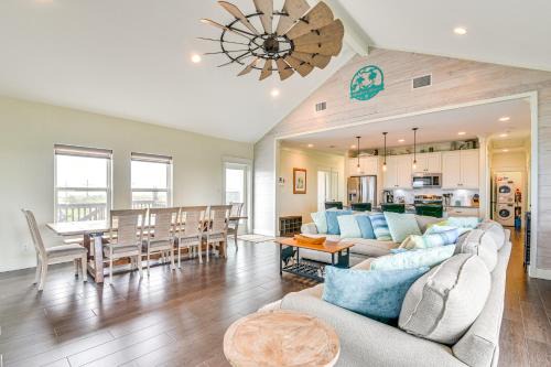 Port Bolivar House | Canal-Front Coastal Getaway in Gilchrist w/Deck