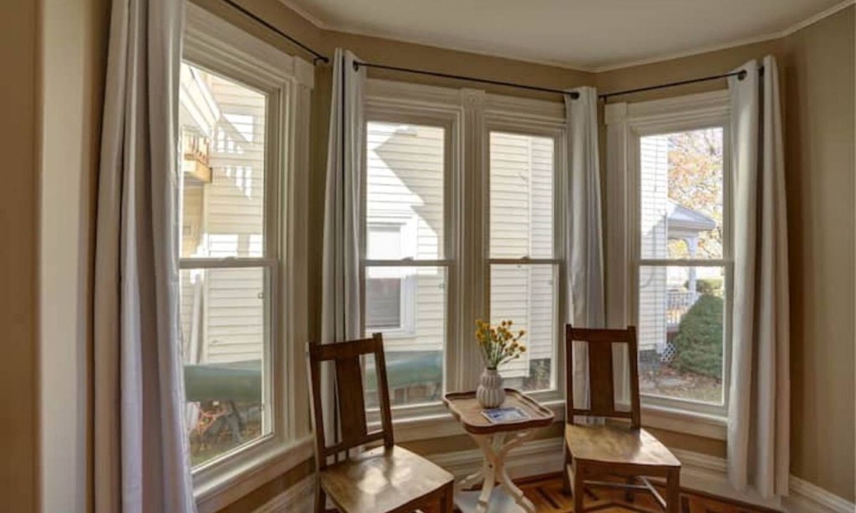 Glens Falls House | Charming large Victorian apartment on quiet street