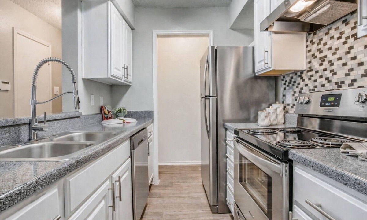 Dallas Apartment | Charming Pool Stay Peaceful MAJOR INTERNATIONAL SPORTING EVENT Getaway