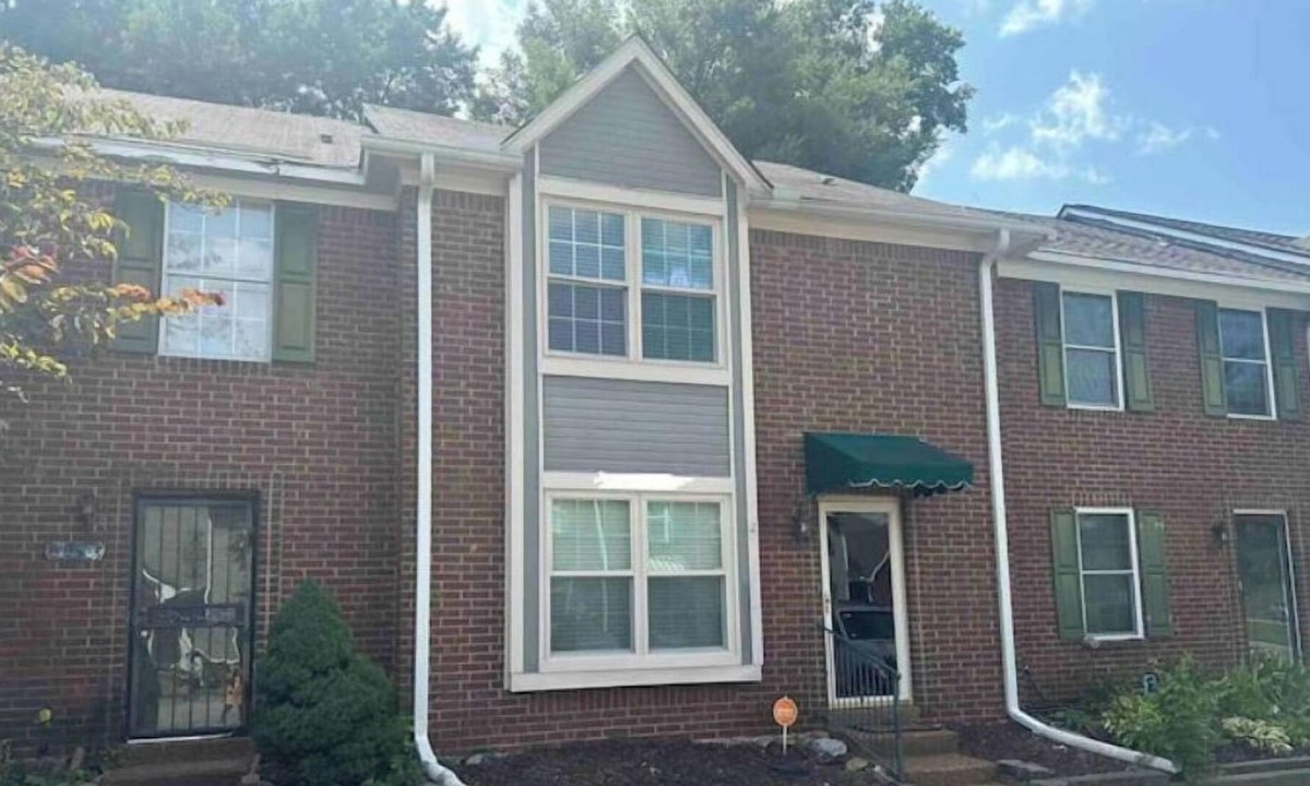 Southaven House | Clean/Cozy Townhouse near Memphis/ Lander's Ctr