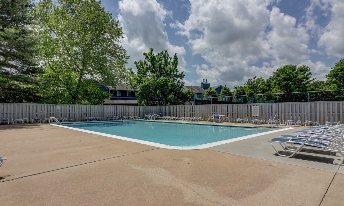Rehoboth Beach Condo | Clean Spacious Condo In Rehoboth Beach Tennis/Pools