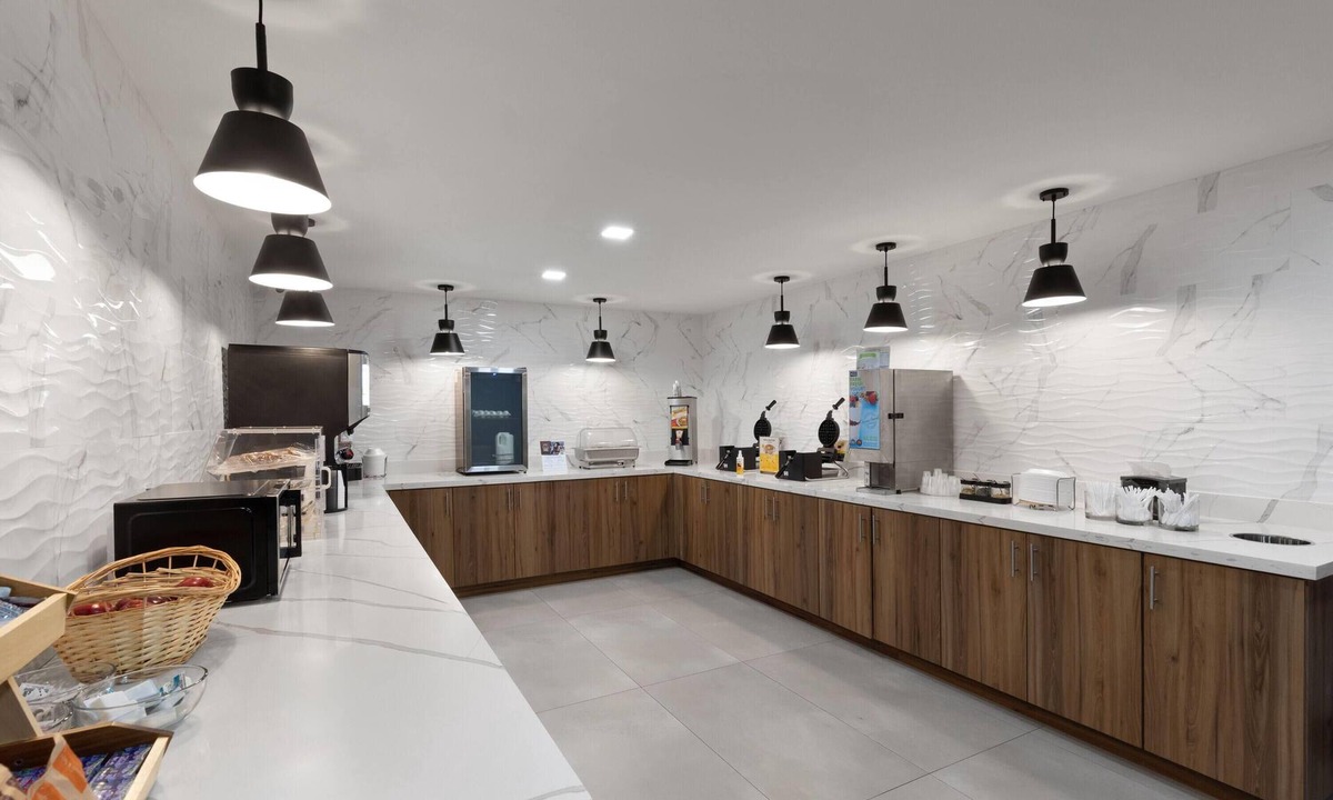 Bentonville - Fayetteville Hotel | Hawthorn Extended Stay By Wyndham Springdale