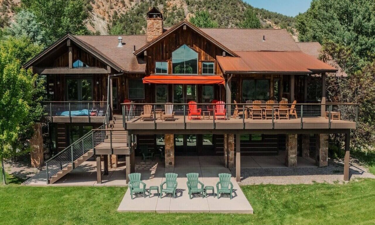 Cerise Ranch House | Larkspur Lodge at Cerise Ranch