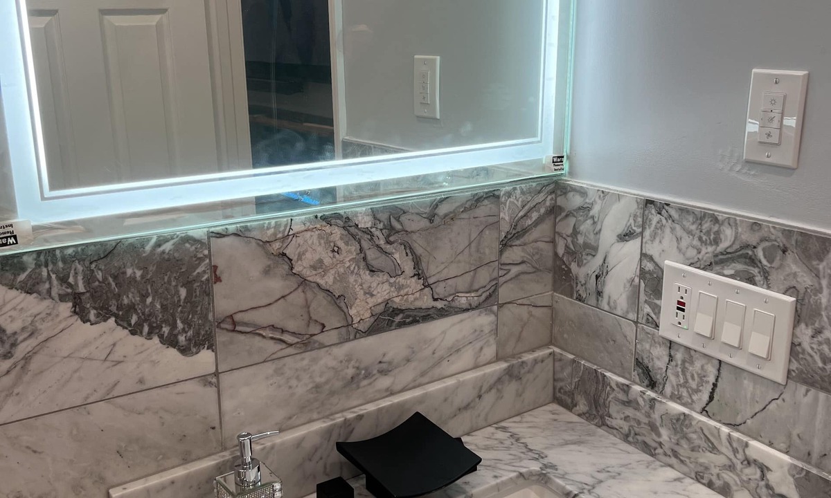 Newark Apartment | Luxuriously furnished 4 bedroom apartment