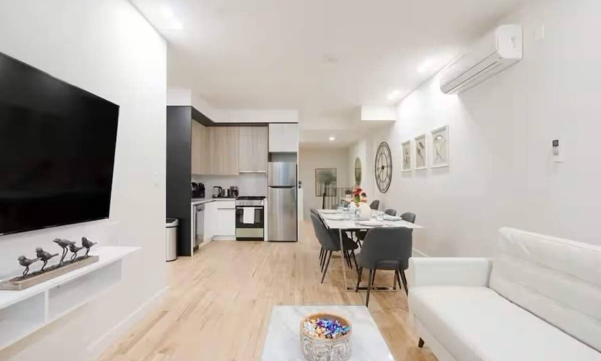 Uptown Apartment | Luxury 2BR Duplex 5min to Central Park