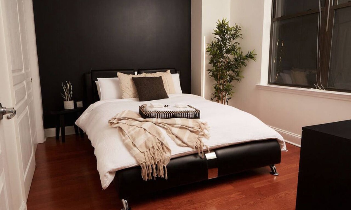 Union City Condo | Luxury One Bedroom Condo 3 Miles From Manhattan