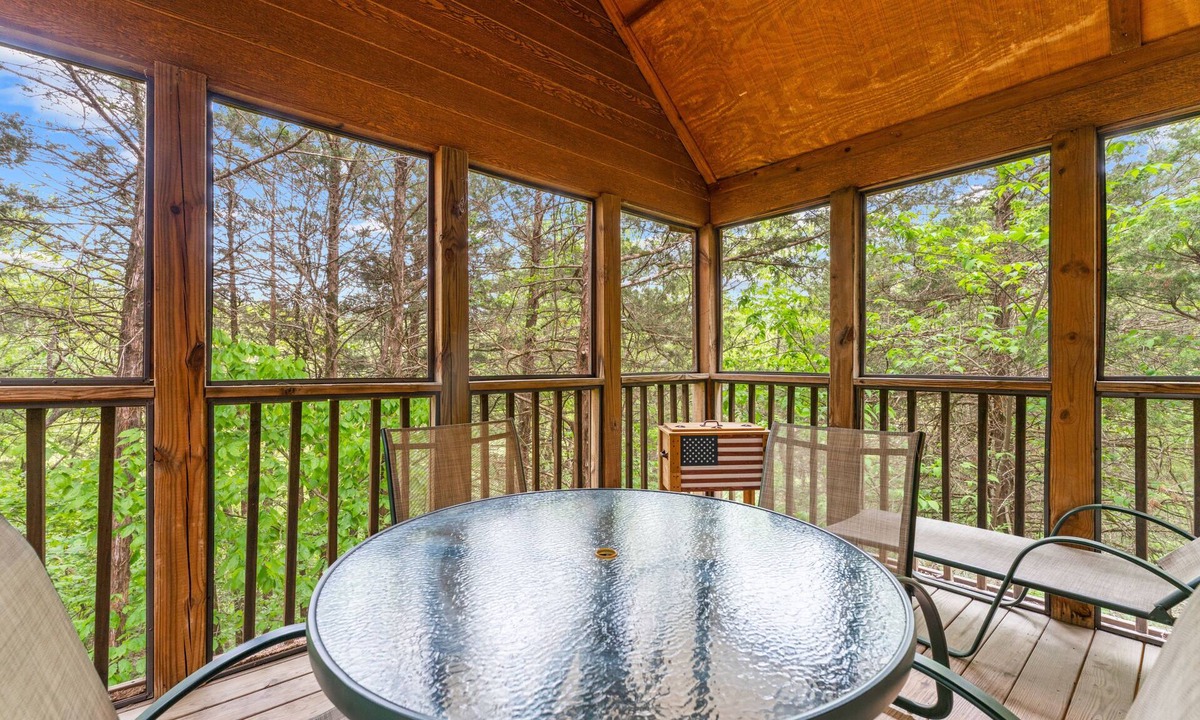 Branson West Cabin | Mayberry Lodge 2 Bedroom Cabin by RedAwning