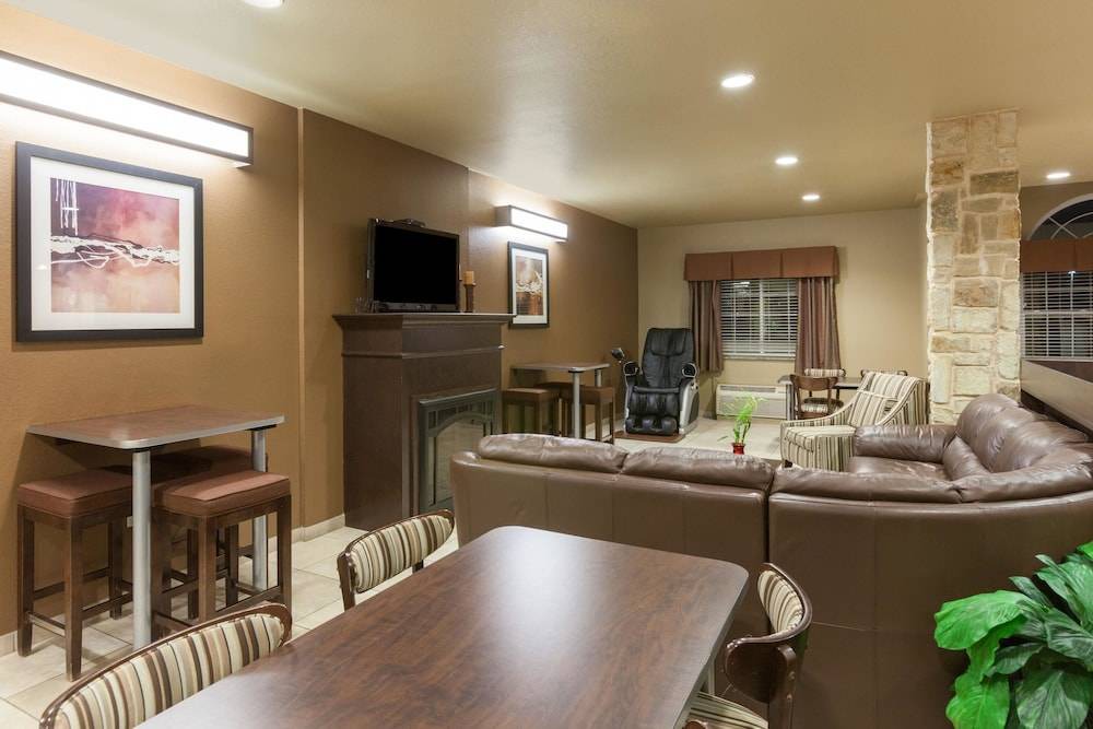 Searcy Hotel | Microtel Inn & Suites by Wyndham Searcy