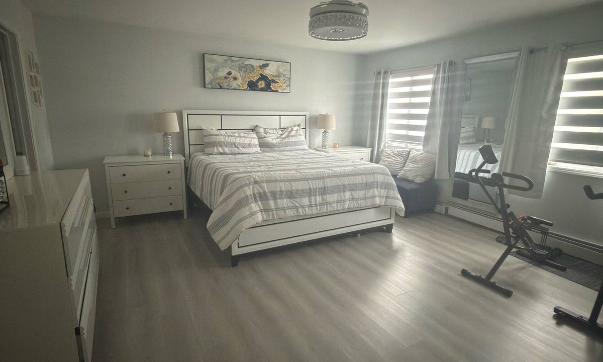Moonachie Apartment | Perfect 3-bedroom 2 Bath apartment with AC in Moonachie 10 min drive to MetLife