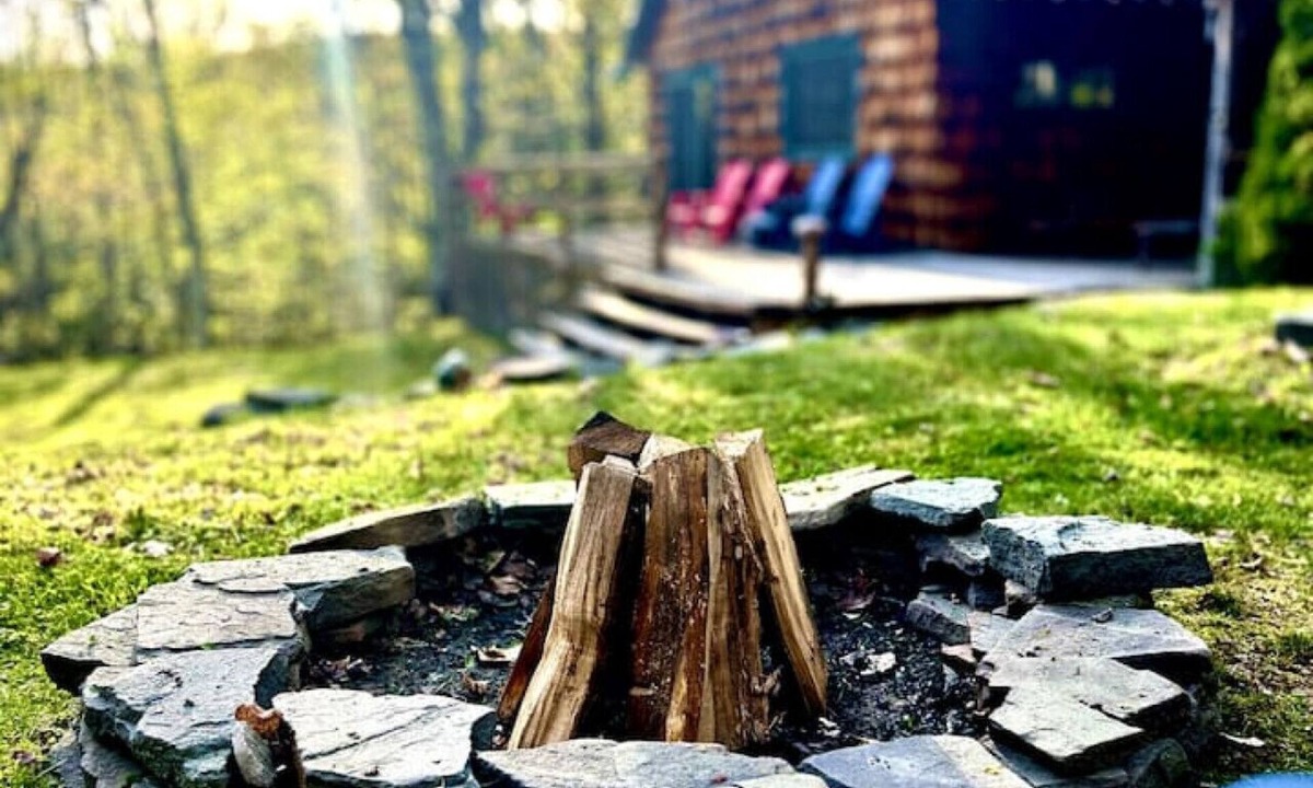 Fleischmanns Cabin | Private Cabin Retreat on 10 Acres!