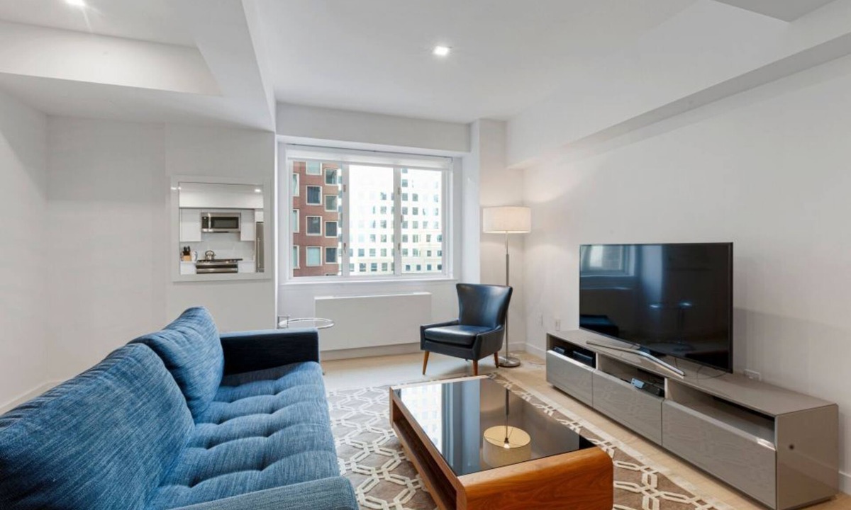 Battery Park City Condo | Rector Place 2BR Escape with BBQ Area & Pool