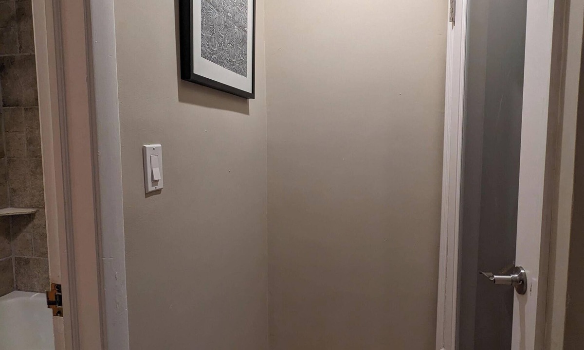 Union City Condo | Room close to NYC, Manhattan, Times Square