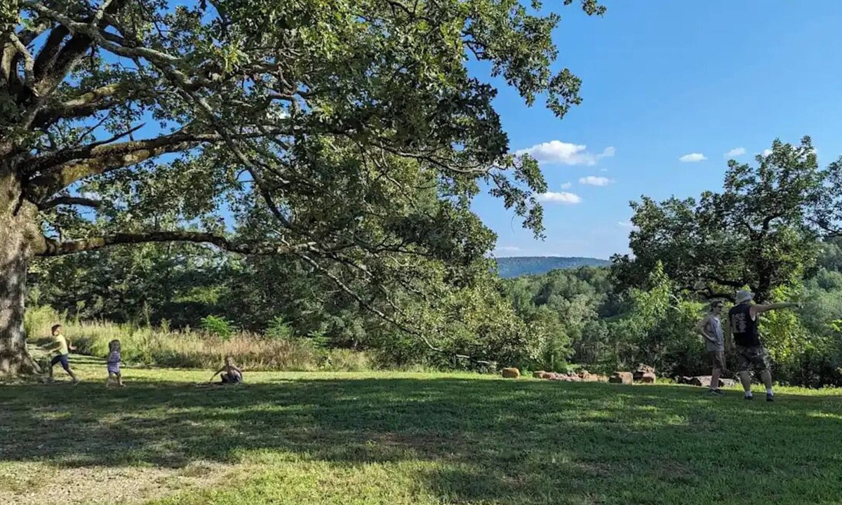 Oden RV Rental | RV Site #12: Ouachita Campground at Edendell's Best RV Site with Mountain View