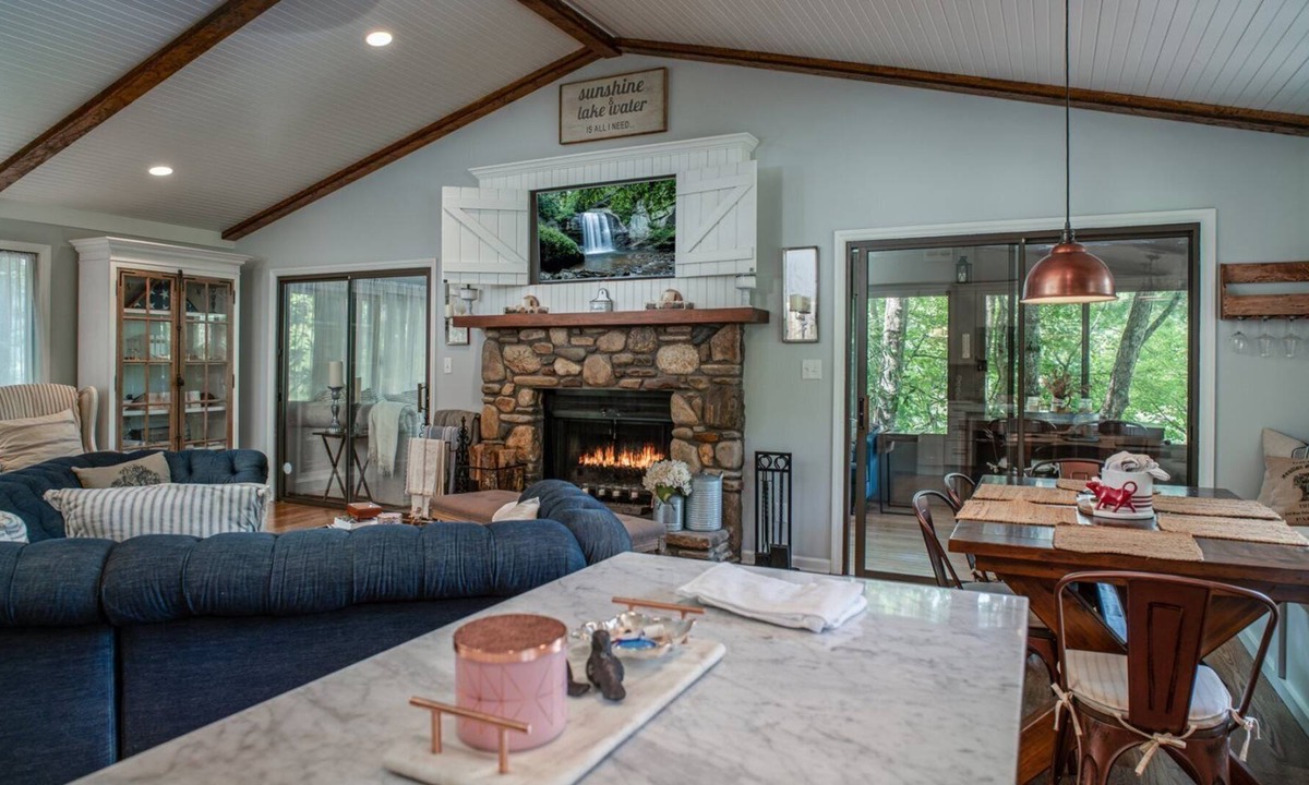Brevard House | Soak Up Rays at the Lake in Connestee Falls