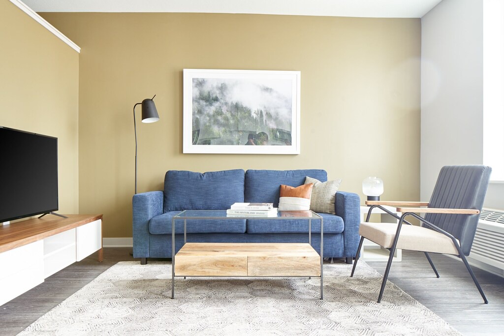 Minneapolis Apartment | Sonder | Luna Apartments | Pleasant 1BR + Gym