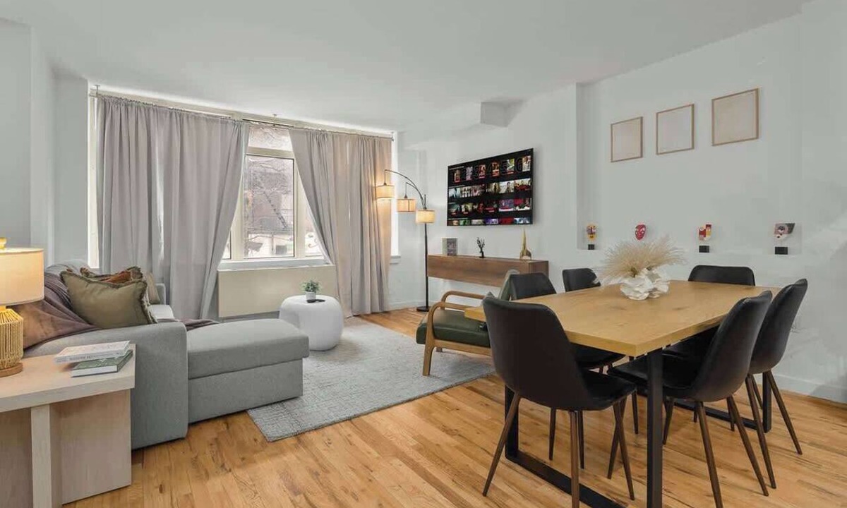 Midtown West Apartment | Spacious 2BR Steps from Time Square & Hudson Yards