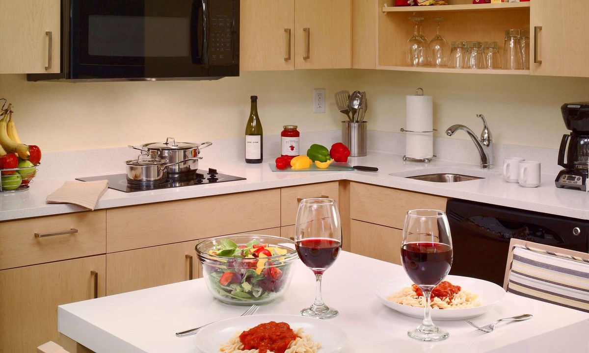 Somerset Hotel | Spacious Suite with Home-Like Comfort, Seasonal Pool, Pet-Friendly