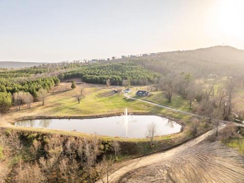 Lake Hamilton House | Stunning Views Gated Mountain Retreat 20 Acres