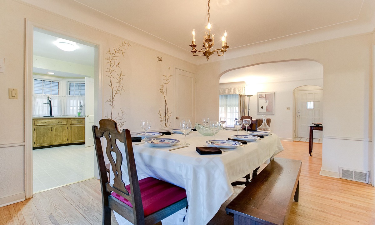 Regina Cottage | The Cottage an urban retreat.