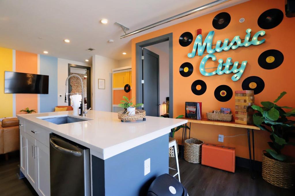 Rolling Mill Hill Apartment | The Muse - Modern 2BR Condo with Private Balcony and City Rooftop Access