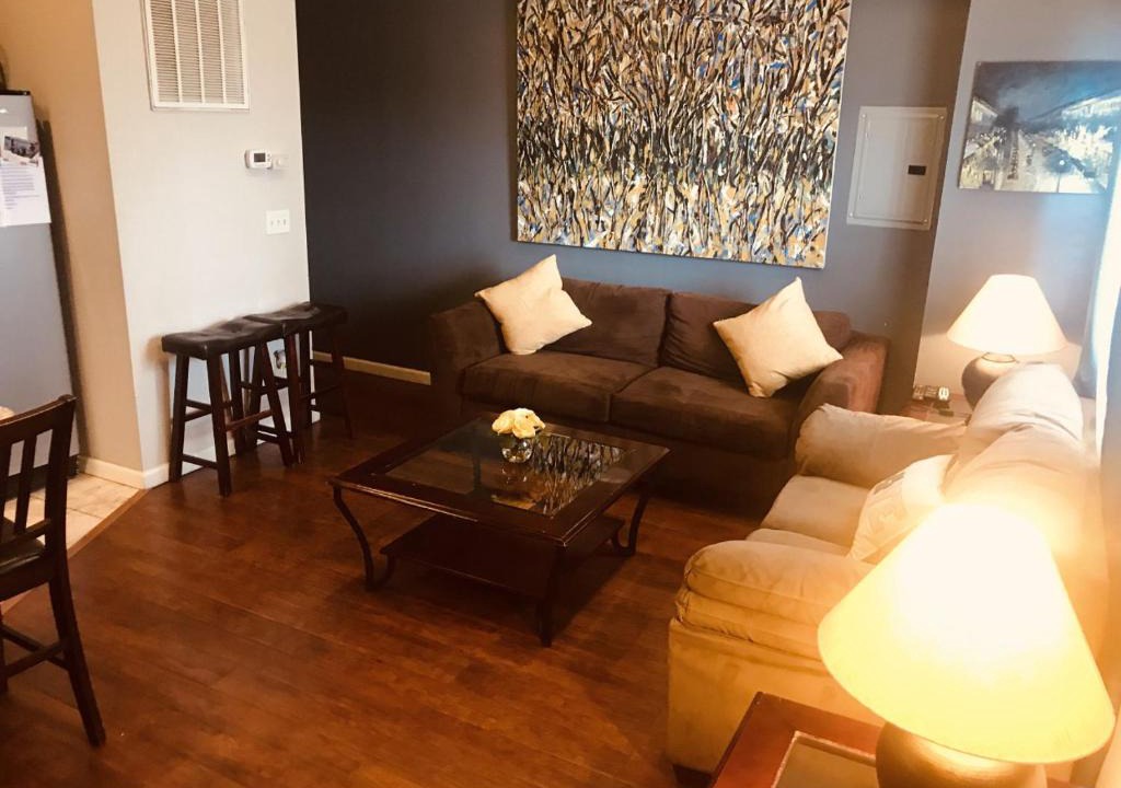 Union City Apartment | Ultra Spacious Penthouse - Apt 2 - 3 Combo -15 Mins from NYC