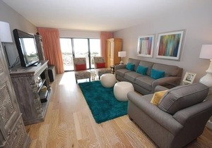 Edgewater House - Ocean Front Units With Spectacular Views!