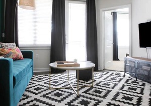 Modern SoCo CozySuites w/2 Pools! #03