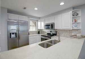 MP304 | 2BD Beachfront Paradise | Resort Pools