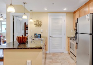 Ski In Out Condo 3425 I Huge Hot Tub I Great Views I Heated Garage I Discounted Attractions