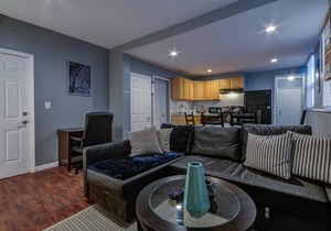 TWO Cozy 3BR Flat with Parking Close to NY