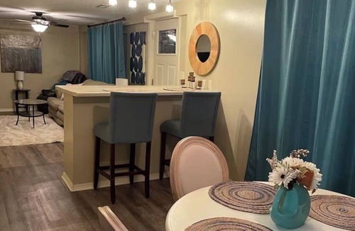 Sikeston Cottage | 1-bedroom cottage in Sikeston’s historic north-end. 3 minute drive to hospital
