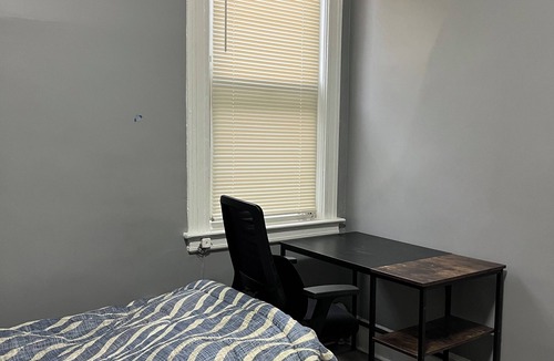 Union City Apartment | 10 mins bus to Time Square, Quiet, Clean, Convenient, furnished, full Kitchen