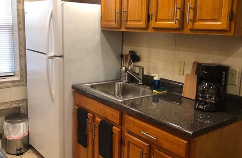 Union City Apartment | 1817 5A · Magical 2bed Apt/20 min to NYC-Parking Avail.