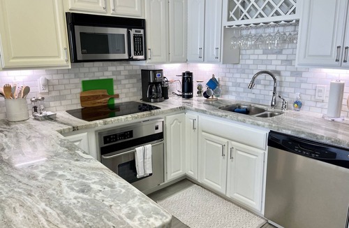 Galveston Condo | 2 bed,2.5 bathOCEAN Front”San Luis Private Condo. Endless Sunsets!Family-sized!