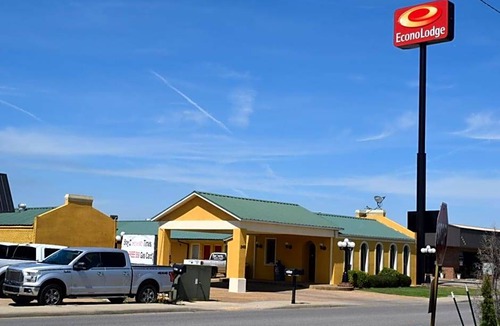 Jonesboro Hotel | 2-Star Hotel ∙ Econo Lodge Jonesboro