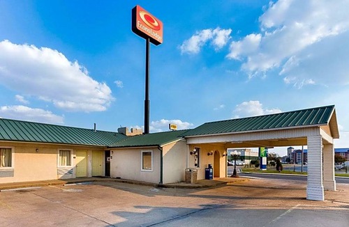 Jonesboro Hotel | 2-Star Hotel ∙ Econo Lodge Jonesboro