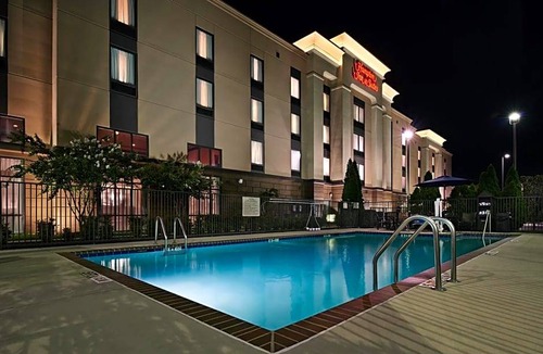 Millington Hotel | 2-Star Hotel ∙ Hampton Inn & Suites Millington