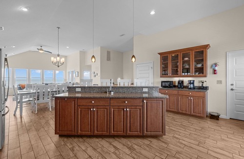 Duck House | 2500 - Cats Pause - Oceanfront Duck Retreat w/Elevator & Views