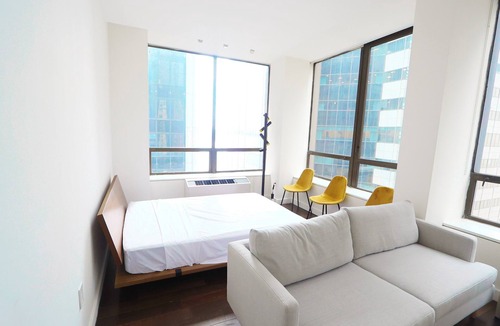 Financial District Apartment | 3bd, 2 bath, massive luxury apartment in Fidi
