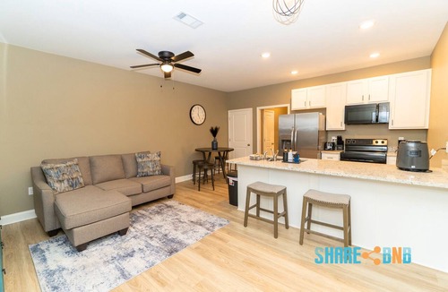 Jacksonville House | 3BR Corporate & Midterm Housing — Jacksonville, Near LRAFB