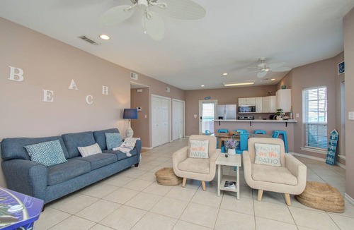 Terramar Beach House | 3Br Ocean/Bay Views - Walk to the Beach!